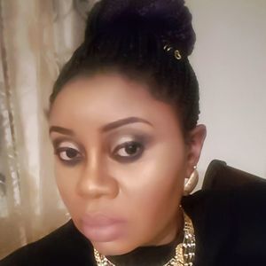 Meet your Posher, Emelia